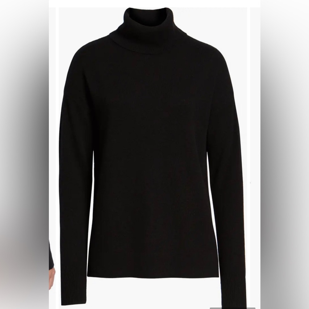 Black 100% Cashmere turtleneck sweater